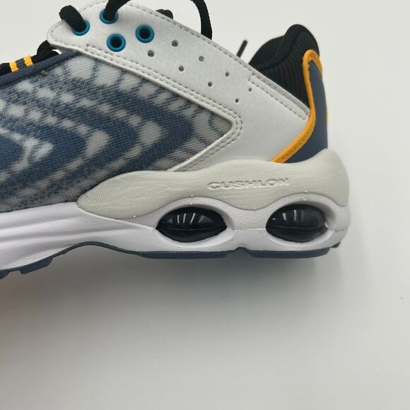 Big Kid's Nike Air Max TW Summit White/Blue Lightning Shoes Size 6Y - Picture 10 of 10